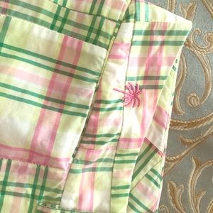Always Classy! Lilly Pulitzer size 10 Capri pants
